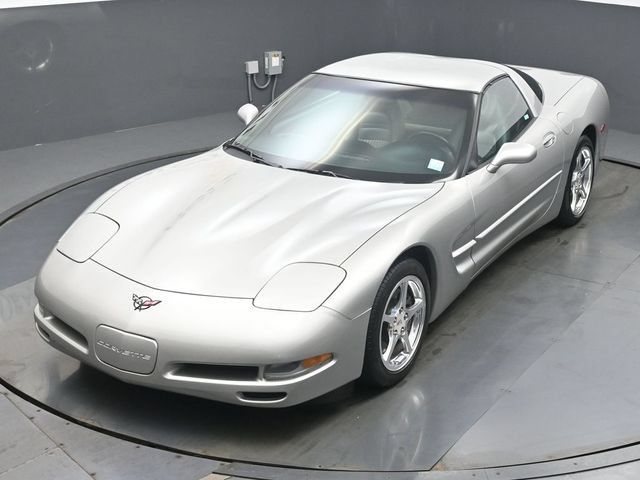 Used 2004 Chevrolet Corvette Coupe RWD image 37