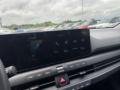 Used 2025 Kia K4 FWD image 20