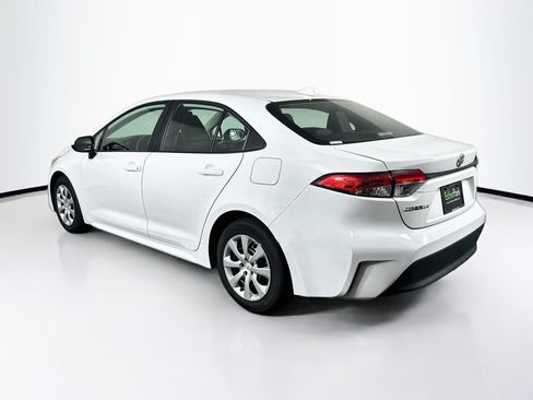 Used 2024 Toyota Corolla LE FWD image 5