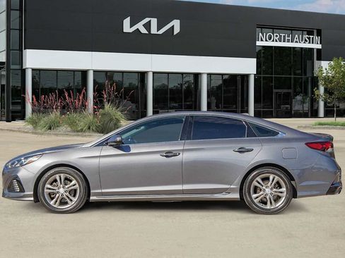 Used 2018 Hyundai Sonata Sport image 4
