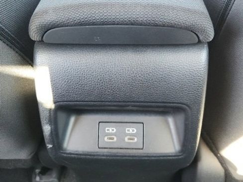 Used 2023 Toyota Corolla LE image 10