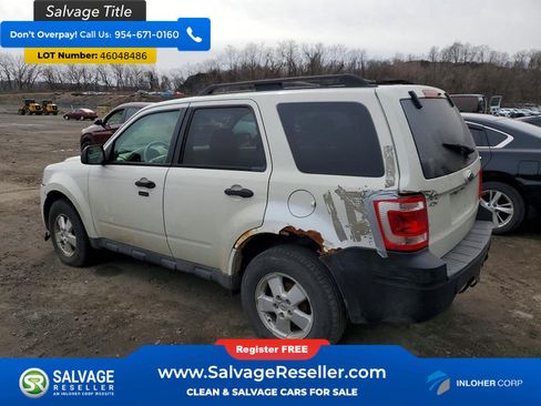 Used 2012 Ford Escape XLT AWD/4WD image 3