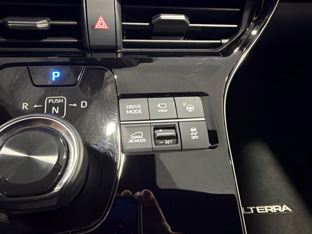 Used 2023 Subaru Solterra AWD image 21