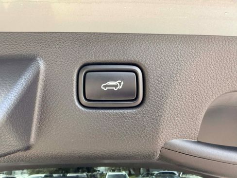 Used 2024 Kia Seltos SX w/ SX Sunroof Package image 28