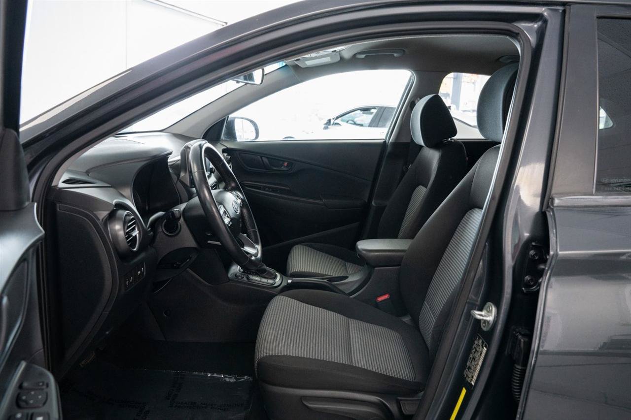 Used 2020 Hyundai Kona SEL FWD image 11
