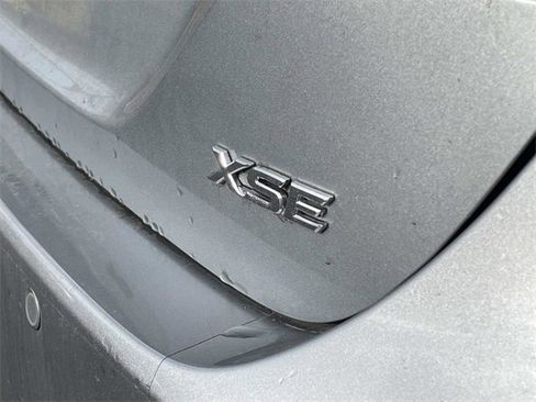 Used 2024 Toyota Camry XSE image 9