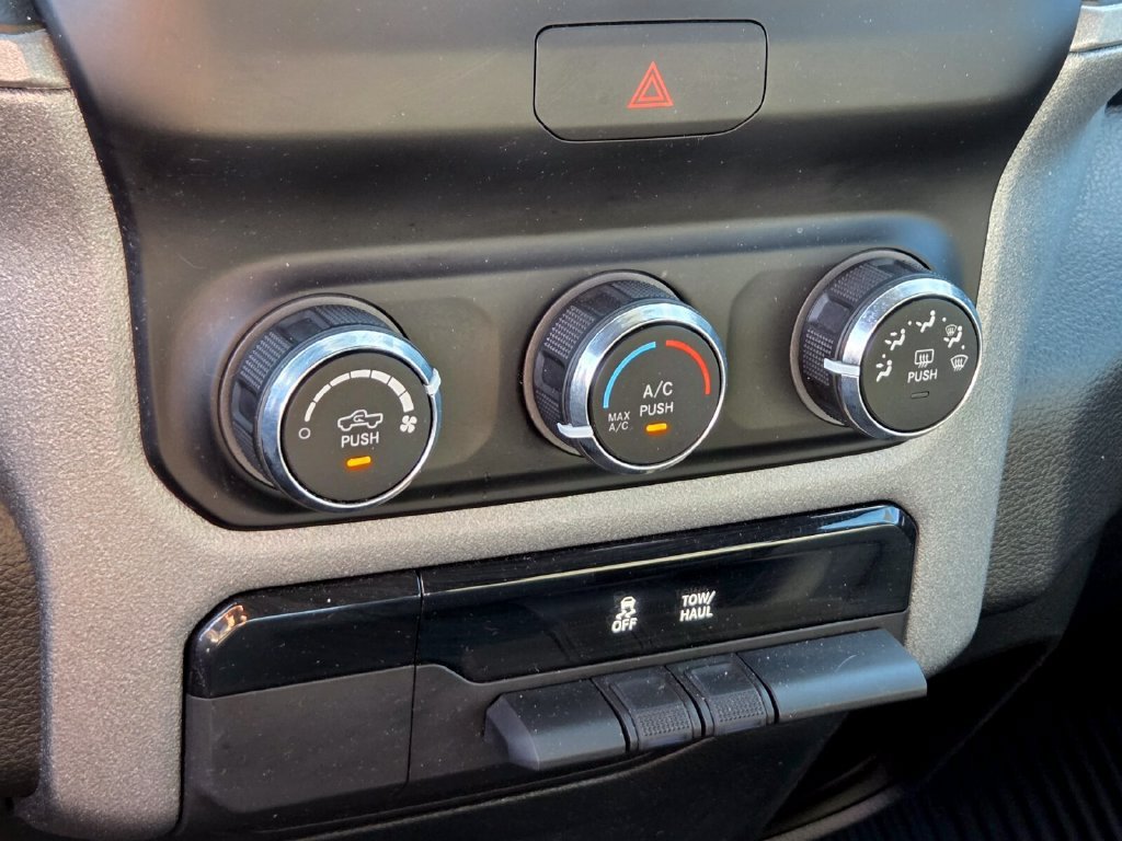 Used 2024 RAM 1500 Tradesman AWD/4WD image 30