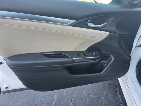 Used 2016 Honda Civic EX-L image 10