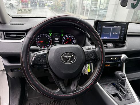 Used 2020 Toyota RAV4 LE w/ All Weather Liner Package image 11