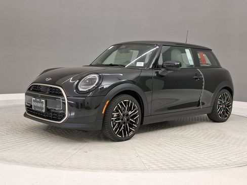 New 2026 MINI Cooper 2-Door Hardtop FWD image 28