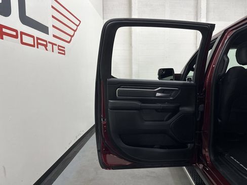 Used 2019 RAM 1500 Big Horn AWD/4WD image 50