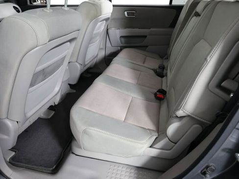 Used 2011 Honda Pilot EX image 18