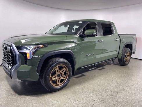 Used 2022 Toyota Tundra Limited w/ TRD Off-Road Package image 7