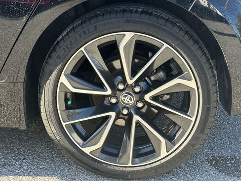 Used 2021 Toyota Corolla XSE FWD image 12