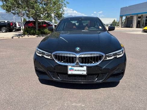 Used 2019 BMW 330i Sedan w/ M Sport Package RWD image 2