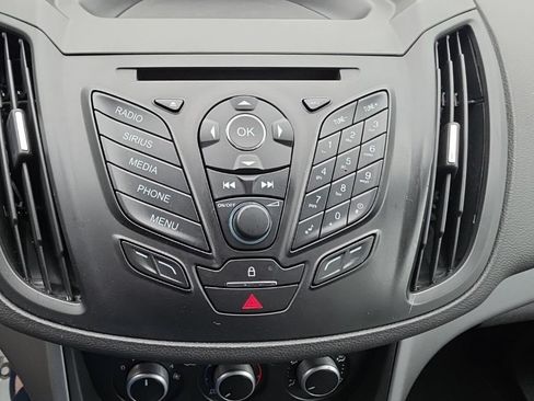 Used 2015 Ford Escape SE FWD image 14