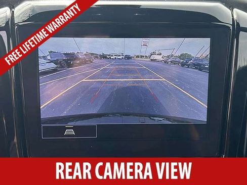 Used 2023 Chevrolet Traverse LT FWD image 10