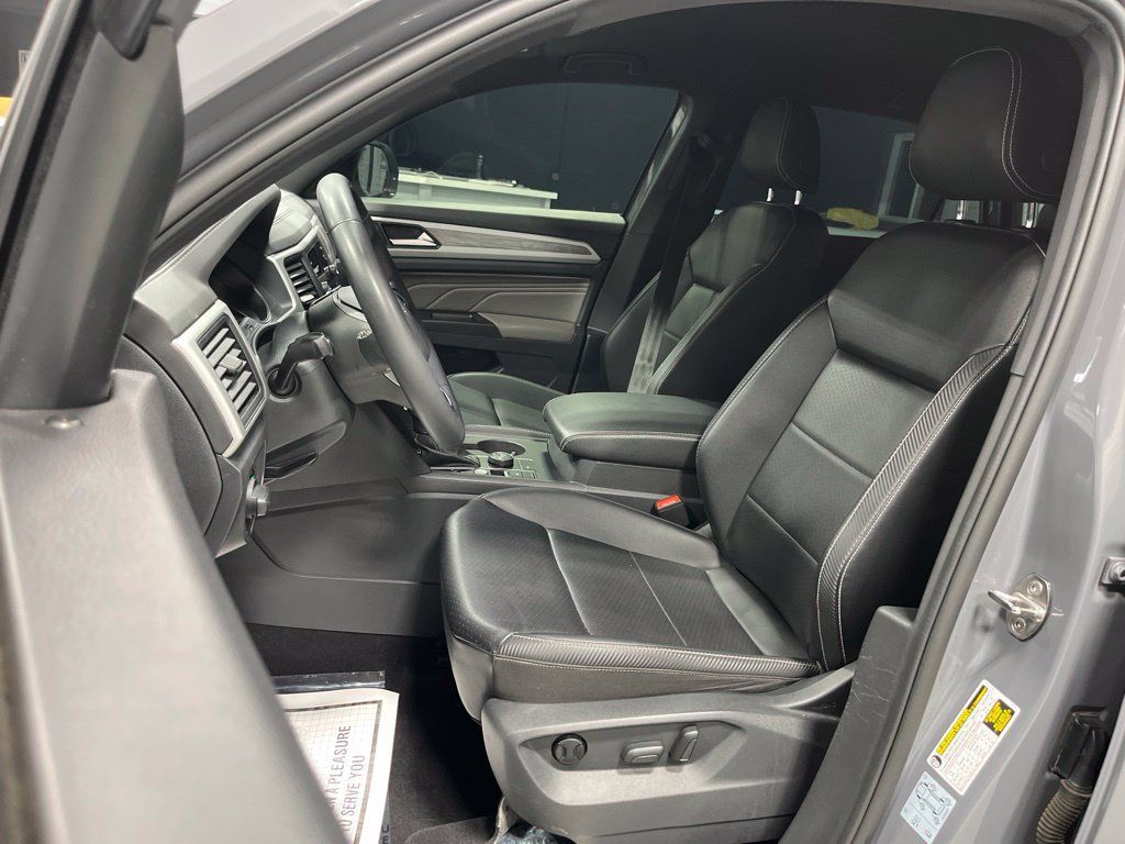 Used 2021 Volkswagen Atlas Cross Sport SE AWD/4WD image 12