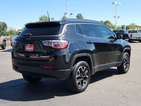 Used 2020 Jeep Compass Trailhawk w/ Leather Interior Group AWD/4WD image 3