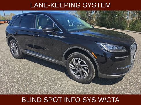 Certified 2024 Lincoln Corsair AWD w/ Equipment Group 101A image 4