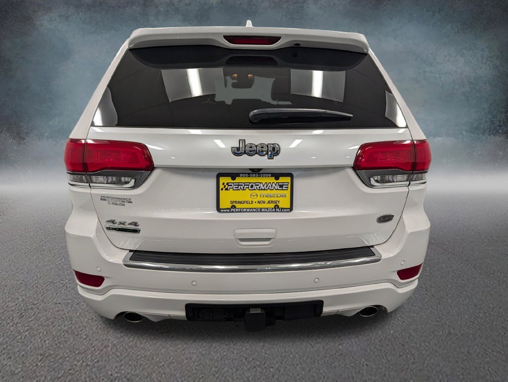 Used 2018 Jeep Grand Cherokee Overland AWD/4WD image 5