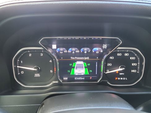 Used 2022 GMC Sierra 3500 Denali image 9