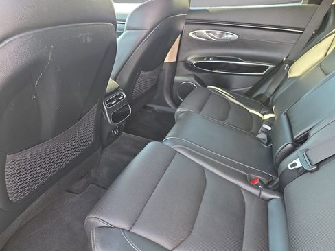 Used 2025 Genesis GV70 2.5T AWD/4WD image 15