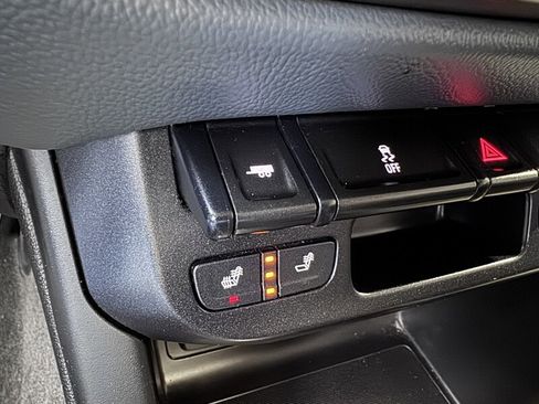 Used 2015 Chevrolet Colorado Z71 image 22