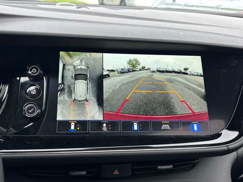 Used 2023 Buick Envision Avenir AWD/4WD image 11