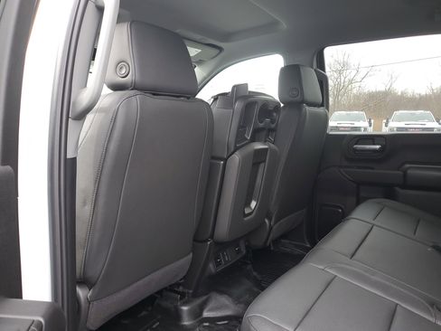 New 2025 GMC Sierra 3500 Pro w/ Convenience Package image 30