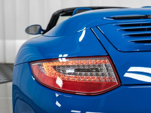 Used 2011 Porsche 911 Speedster image 65
