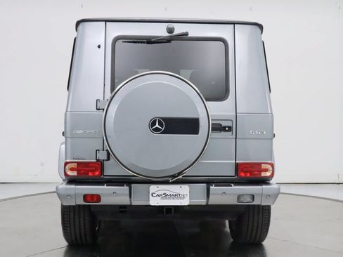 Used 2017 Mercedes-Benz G 63 AMG 4MATIC image 4