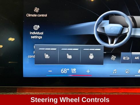 Used 2024 BMW 740i xDrive AWD/4WD image 16