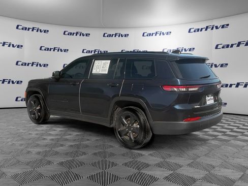 Used 2023 Jeep Grand Cherokee L Limited w/ Black Appearance Package AWD/4WD image 3