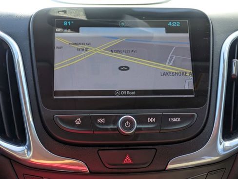 Used 2018 Chevrolet Equinox Premier image 14