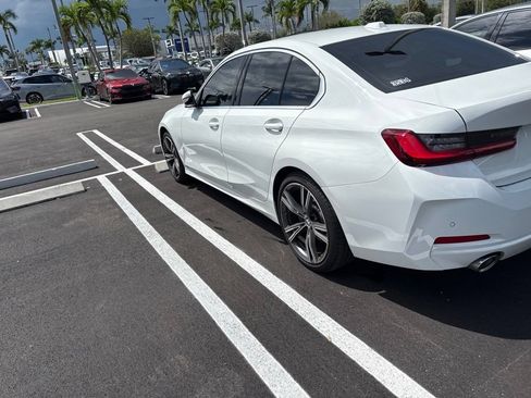 Used 2024 BMW 330i Sedan w/ Convenience Package RWD image 10