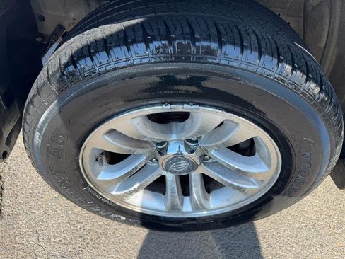 Used 2005 Suzuki XL7 2WD image 32