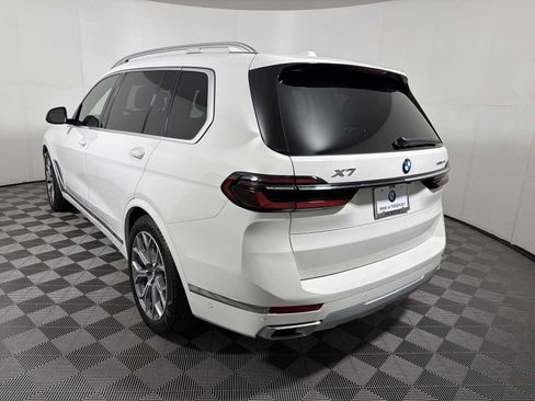 Used 2024 BMW X7 xDrive40i w/ Parking Assistance Package image 5