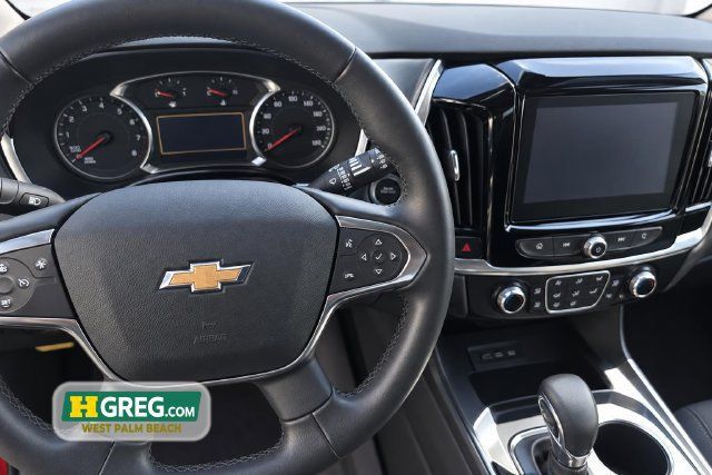 Used 2024 Chevrolet Traverse LT FWD image 12