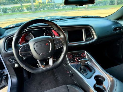 Used 2022 Dodge Challenger R/T w/ Plus Package image 2