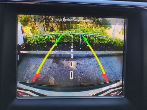 Used 2018 Jeep Grand Cherokee Altitude image 29