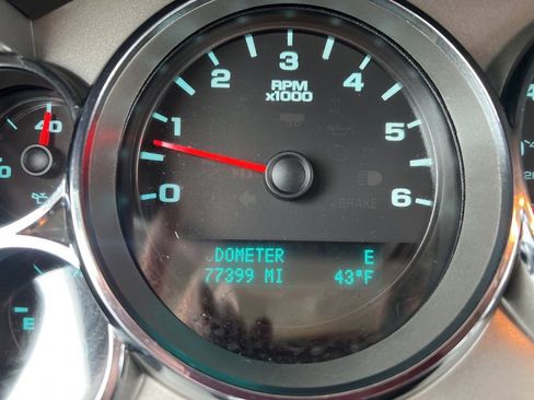 Used 2012 GMC Sierra 1500 SLE w/ Power Tech Package AWD/4WD image 11