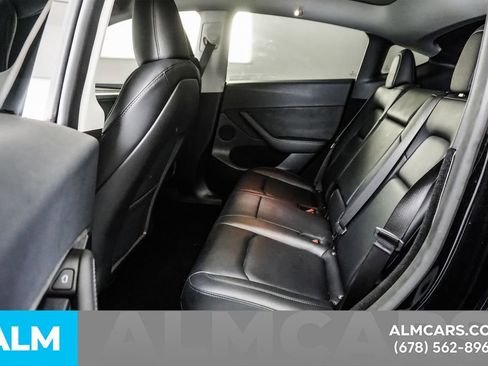 Used 2023 Tesla Model Y Performance image 17