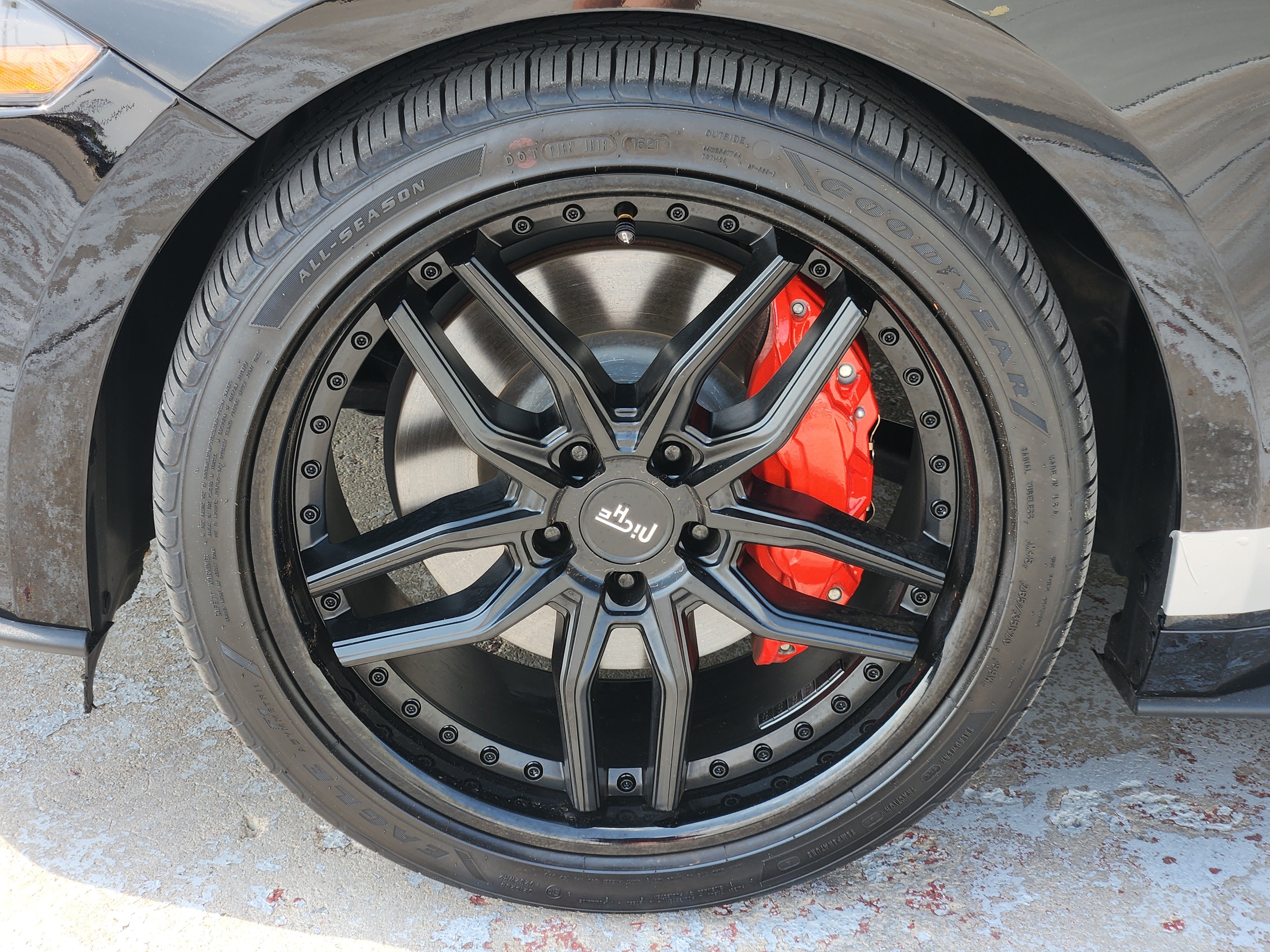 Used 2021 Ford Mustang GT Premium w/ Equipment Group 401A RWD image 14