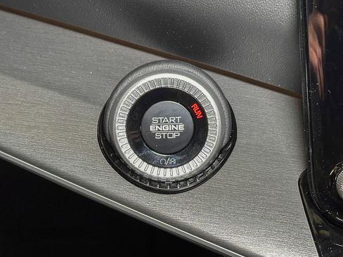 New 2026 Jeep Grand Wagoneer L Limited image 29