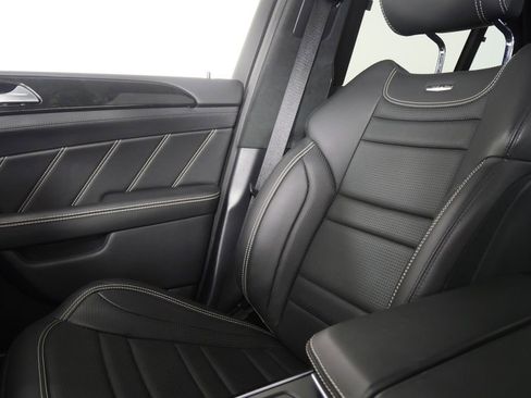 Used 2018 Mercedes-Benz GLE 63 AMG 4MATIC image 28