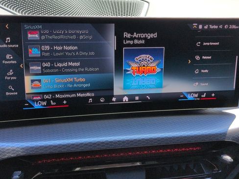 Used 2025 BMW i4 eDrive40 w/ M Sport Package image 23