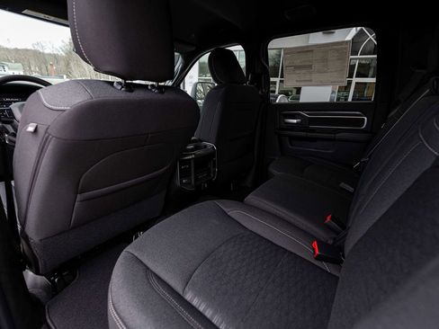 New 2026 RAM 2500 Big Horn AWD/4WD image 26
