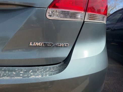 Used 2012 Toyota Venza Limited AWD/4WD image 7