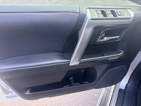 Used 2023 Toyota 4Runner Limited AWD/4WD image 26